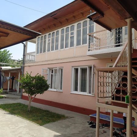 Гостевой Дом Конок Osh Bagian luar foto
